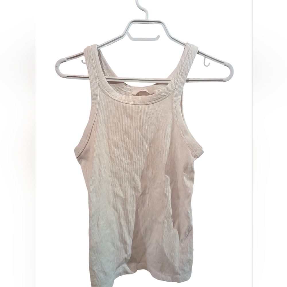 2/22$ H&M White Ribbed Tank Top